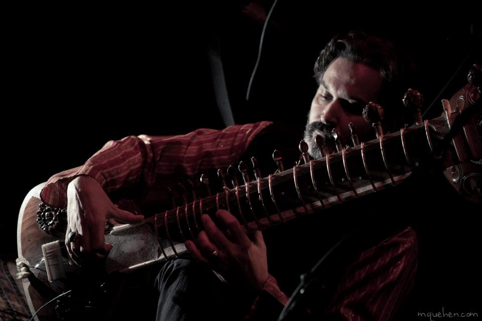 Sebastien Lacroix playing sitar